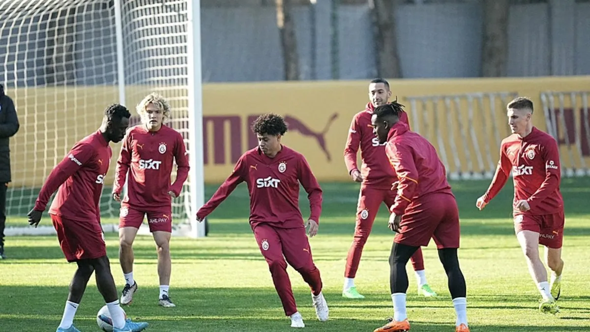 Galatasaray’da Kayserispor mesaisi sürüyor