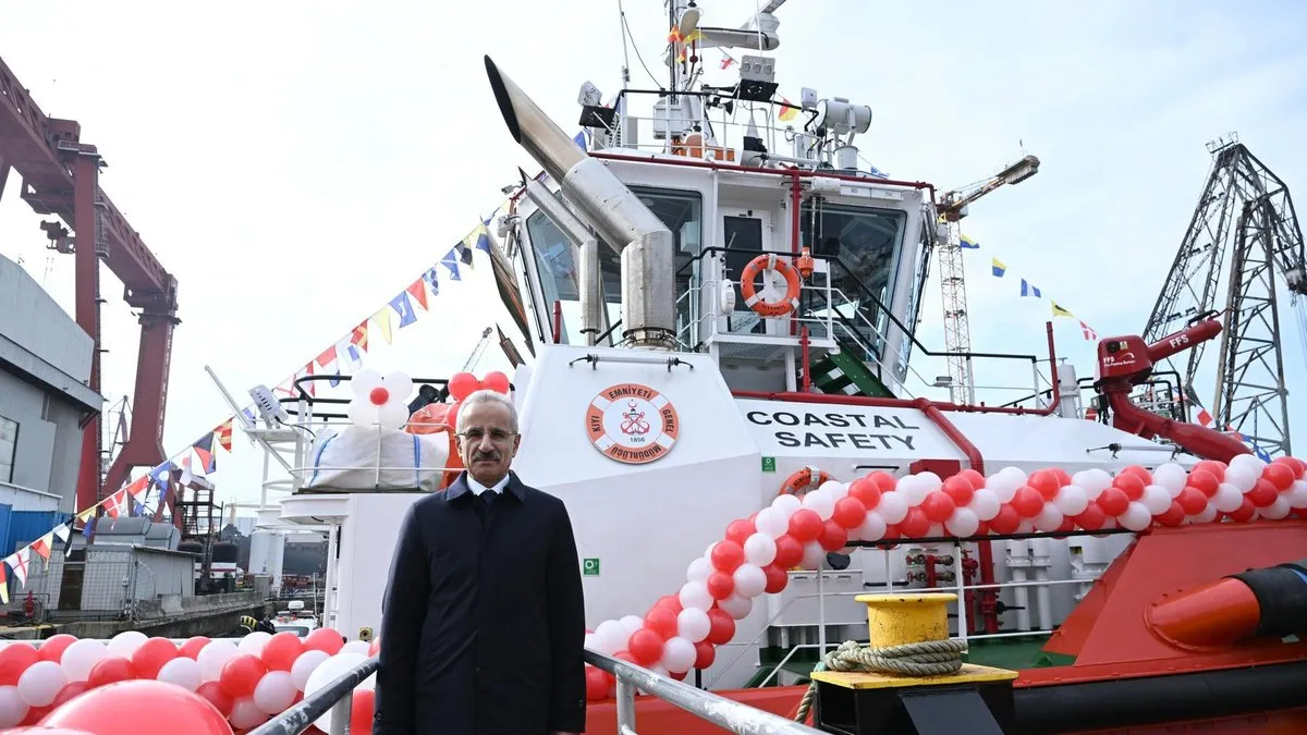 Ulaştırma Bakanı Abdulkadir Uraloğlu: 2 yerli römorkor daha boğazlarda göreve başlayacak