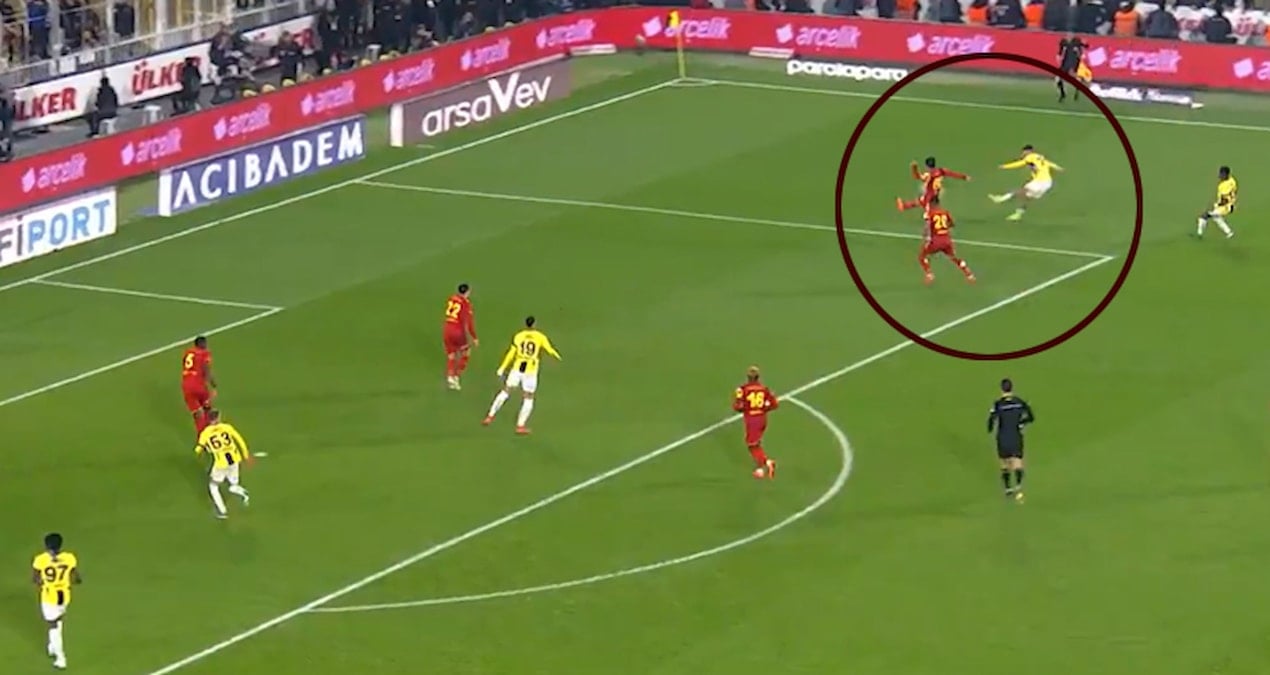 Oğuz Aydın’dan Kadıköy’ü ayağa kaldıran muhteşem gol!