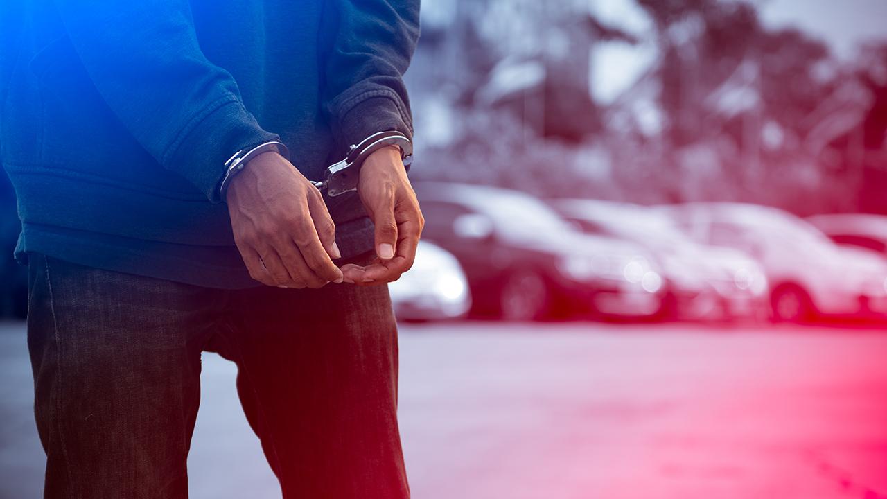 Yunanistan’a kaçmaya çalışan FETÖ’cü eski hakim ve savcı tutuklandı