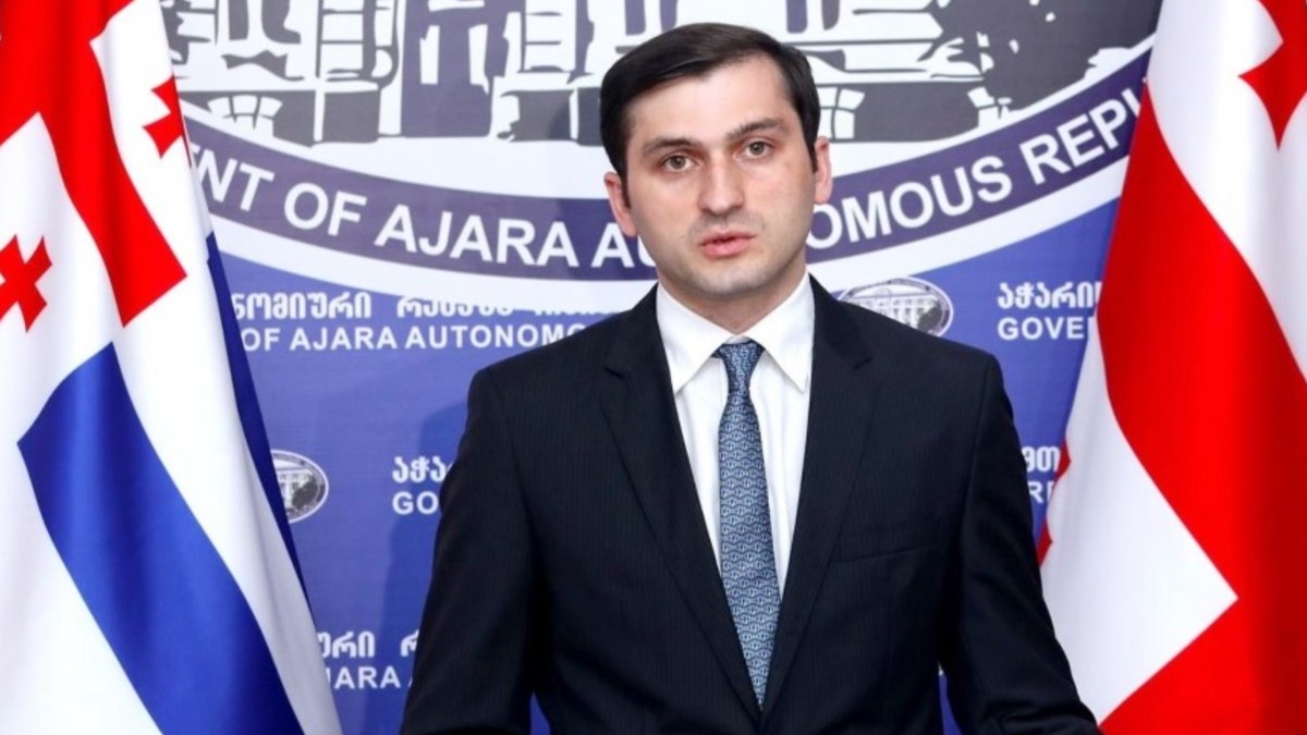 Gürcistan’ın Acara Özerk Cumhuriyeti Hükümet Başkanı Rijvadze istifa etti